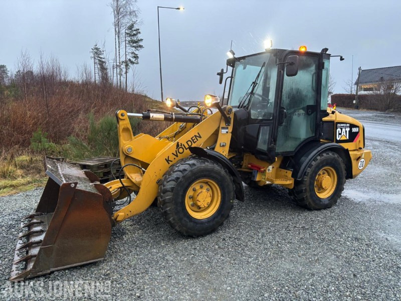 轮式装载机 2010 CAT 906H HJULLASTER. 1596TIMER. SKUFFE. TELLEFSDAL VPL PLOG. HOLMS FEIEKOST. CAT PALLEGAFFLER：图10