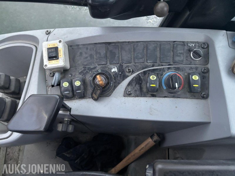 轮式装载机 2010 CAT 906H HJULLASTER. 1596TIMER. SKUFFE. TELLEFSDAL VPL PLOG. HOLMS FEIEKOST. CAT PALLEGAFFLER：图16