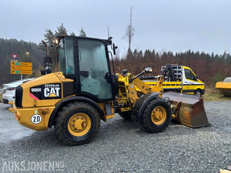 轮式装载机 2010 CAT 906H HJULLASTER. 1596TIMER. SKUFFE. TELLEFSDAL VPL PLOG. HOLMS FEIEKOST. CAT PALLEGAFFLER：图7