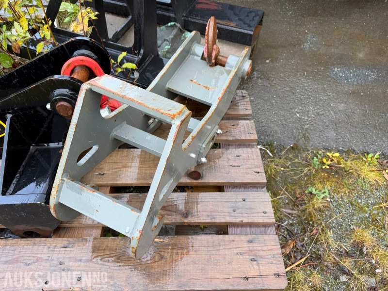 2010 Dieci BUB 2448 lastekrok 4 tonn - 附件 适用于 建筑机械:图3 2010 Dieci BUB 2448 lastekrok 4 tonn - 附件 适用于 建筑机械:图3