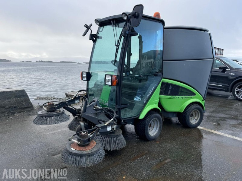 2010 Egholm City Ranger 2200 - Redskapsbærer - Kosteaggregat med vanndyser - Sugefunksjon - Oppsamler - Vanntank - Saltspreder - 市政/ 专用车辆:图1 2010 Egholm City Ranger 2200 - Redskapsbærer - Kosteaggregat med vanndyser - Sugefunksjon - Oppsamler - Vanntank - Saltspreder - 市政/ 专用车辆:图1
