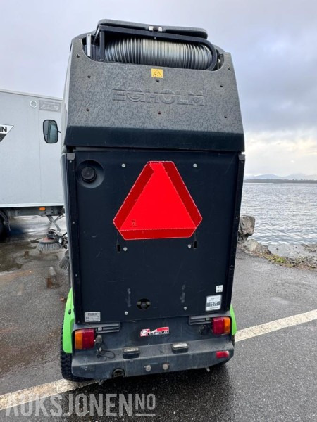 2010 Egholm City Ranger 2200 - Redskapsbærer - Kosteaggregat med vanndyser - Sugefunksjon - Oppsamler - Vanntank - Saltspreder - 市政/ 专用车辆:图5 2010 Egholm City Ranger 2200 - Redskapsbærer - Kosteaggregat med vanndyser - Sugefunksjon - Oppsamler - Vanntank - Saltspreder - 市政/ 专用车辆:图5