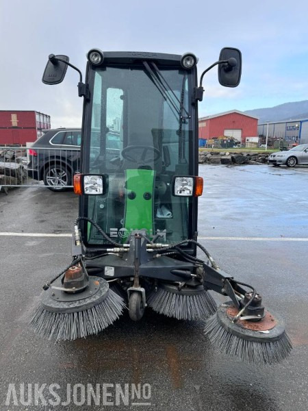 2010 Egholm City Ranger 2200 - Redskapsbærer - Kosteaggregat med vanndyser - Sugefunksjon - Oppsamler - Vanntank - Saltspreder - 市政/ 专用车辆:图2 2010 Egholm City Ranger 2200 - Redskapsbærer - Kosteaggregat med vanndyser - Sugefunksjon - Oppsamler - Vanntank - Saltspreder - 市政/ 专用车辆:图2