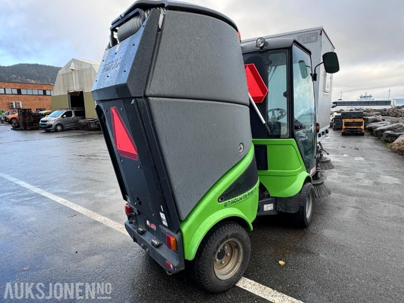 2010 Egholm City Ranger 2200 - Redskapsbærer - Kosteaggregat med vanndyser - Sugefunksjon - Oppsamler - Vanntank - Saltspreder - 市政/ 专用车辆:图4 2010 Egholm City Ranger 2200 - Redskapsbærer - Kosteaggregat med vanndyser - Sugefunksjon - Oppsamler - Vanntank - Saltspreder - 市政/ 专用车辆:图4