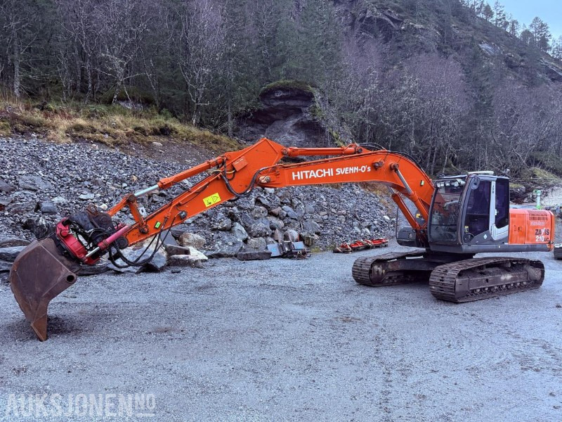 2011 Hitachi ZX210 LC-3 beltegraver KUN 8475 timer - GPS, RT80 Rototilt, Sentralsmøring - 挖掘机:图1 2011 Hitachi ZX210 LC-3 beltegraver KUN 8475 timer - GPS, RT80 Rototilt, Sentralsmøring - 挖掘机:图1