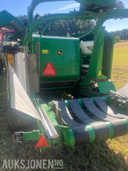 2011 John Deere 744 Premium Rundballepresse / Kombipresse - 农业机械:图4 2011 John Deere 744 Premium Rundballepresse / Kombipresse - 农业机械:图4