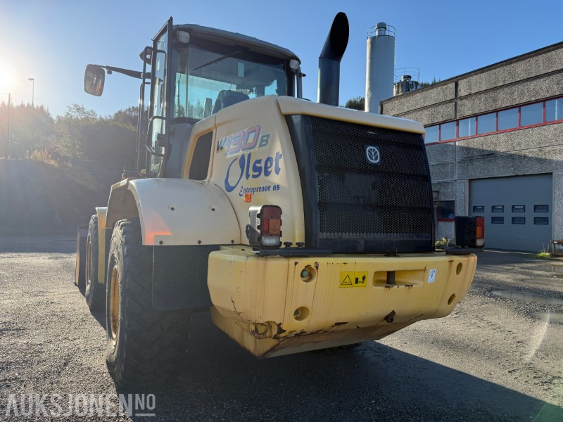 2011 New Holland W130B hjullaster – kun 3 580 timer - 轮式装载机:图4 2011 New Holland W130B hjullaster – kun 3 580 timer - 轮式装载机:图4