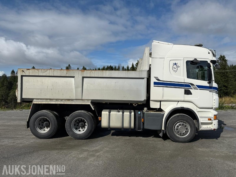 2011 Scania R620 6X4 Tippbil med 2005 Carnehl trippelkjerre - 翻斗车:图3 2011 Scania R620 6X4 Tippbil med 2005 Carnehl trippelkjerre - 翻斗车:图3