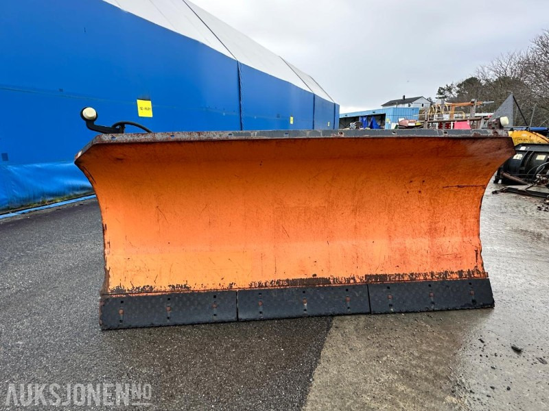 2011 Tellefsdal K-Blade L-2700 Snøplog m/parallellogram - 农业机械:图1 2011 Tellefsdal K-Blade L-2700 Snøplog m/parallellogram - 农业机械:图1