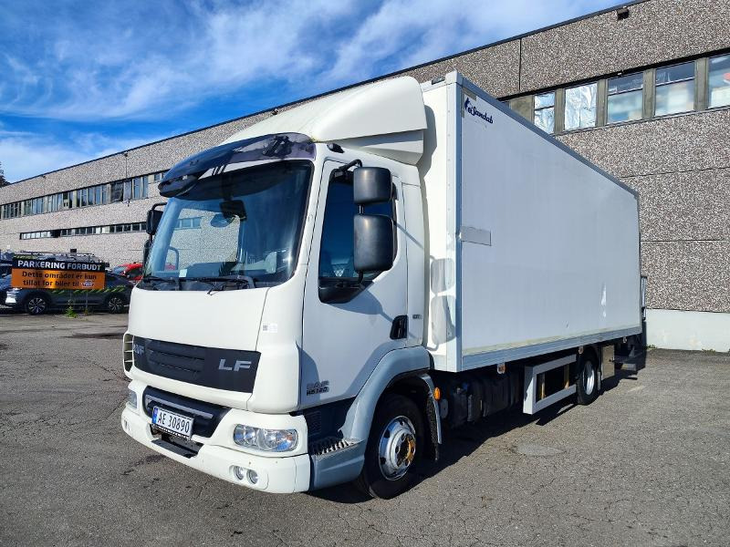 2012 DAF LF 45.180 / Zepro 1500 løftelem / Sidedør på skap - 厢式卡车:图1 2012 DAF LF 45.180 / Zepro 1500 løftelem / Sidedør på skap - 厢式卡车:图1