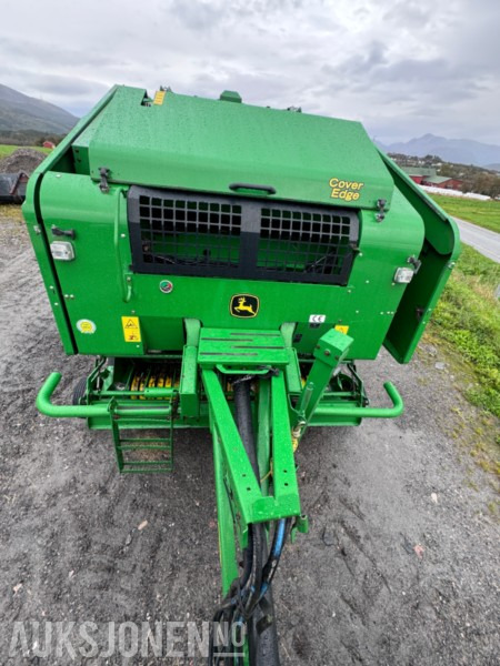2012 John Deere Rundballepresse / Kombipresse 744 H - 农业机械:图2 2012 John Deere Rundballepresse / Kombipresse 744 H - 农业机械:图2