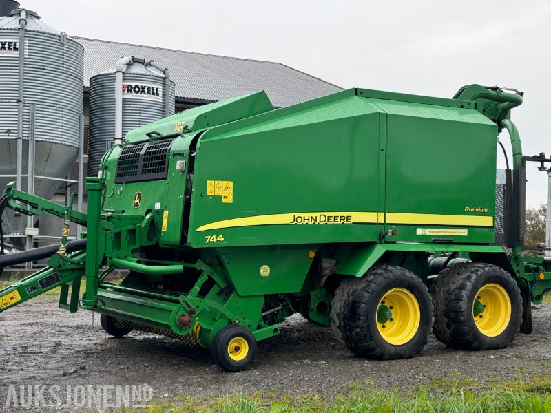 2012 John Deere Rundballepresse / Kombipresse 744 H - 农业机械:图1 2012 John Deere Rundballepresse / Kombipresse 744 H - 农业机械:图1