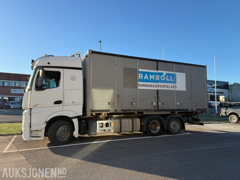 2012 Mercedes-Benz ACTROS 2545 Containerbil - EU godkjent til Juli 2026 - Ryggekamera - 集装箱运输车/ 可拆卸车身的卡车:图2 2012 Mercedes-Benz ACTROS 2545 Containerbil - EU godkjent til Juli 2026 - Ryggekamera - 集装箱运输车/ 可拆卸车身的卡车:图2