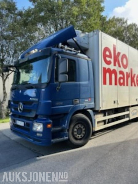 2012 Mercedes-Benz ACTROS skapbil/thermo med frys - Bilen har full service historikk - 573000 km. - 厢式卡车:图1 2012 Mercedes-Benz ACTROS skapbil/thermo med frys - Bilen har full service historikk - 573000 km. - 厢式卡车:图1