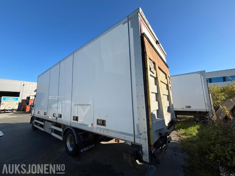 2012 Volvo FL-290 Skapbil med sideåpning. Bakløft. Zepro baklem. - 厢式卡车:图3 2012 Volvo FL-290 Skapbil med sideåpning. Bakløft. Zepro baklem. - 厢式卡车:图3