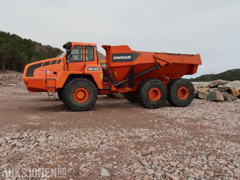 2013 Doosan DA40 Dumper - 6x6 - 24.4 m3 - Høy baklem - Varme i kasse - Sertifisert - 自卸车:图2 2013 Doosan DA40 Dumper - 6x6 - 24.4 m3 - Høy baklem - Varme i kasse - Sertifisert - 自卸车:图2