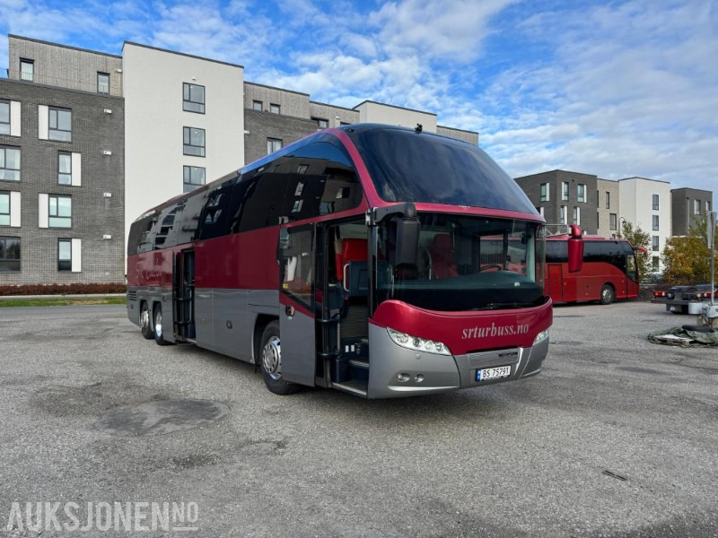 2013 MAN NEOPLAN Cityliner EEV - 53 seter - 615222km -turbuss - 长途客车:图2 2013 MAN NEOPLAN Cityliner EEV - 53 seter - 615222km -turbuss - 长途客车:图2
