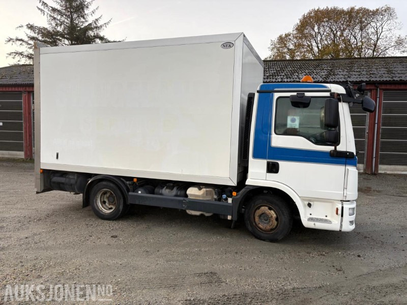 2013 MAN TGL8 220 4X2 Euro6T 3 seter servicevogn C1-reg. - 厢式卡车:图5 2013 MAN TGL8 220 4X2 Euro6T 3 seter servicevogn C1-reg. - 厢式卡车:图5