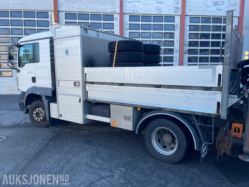 2013 MAN TGM 15.290 E- verkspåbygg med bakmontert kran og vinsj EU godkjent til 28.02.2026 110.980km - 市政/ 专用车辆:图4 2013 MAN TGM 15.290 E- verkspåbygg med bakmontert kran og vinsj EU godkjent til 28.02.2026 110.980km - 市政/ 专用车辆:图4