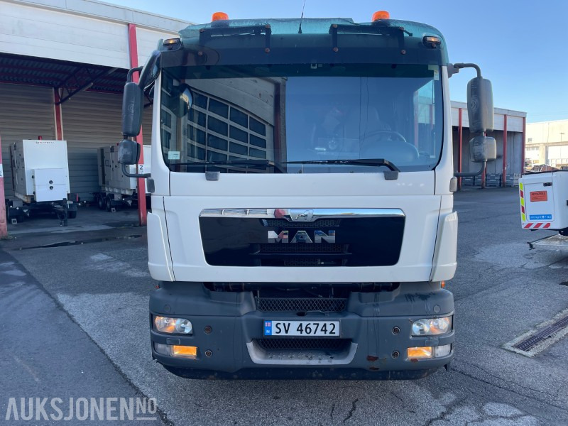 2013 MAN TGM 15.290 E- verkspåbygg med bakmontert kran og vinsj EU godkjent til 28.02.2026 110.980km - 市政/ 专用车辆:图2 2013 MAN TGM 15.290 E- verkspåbygg med bakmontert kran og vinsj EU godkjent til 28.02.2026 110.980km - 市政/ 专用车辆:图2