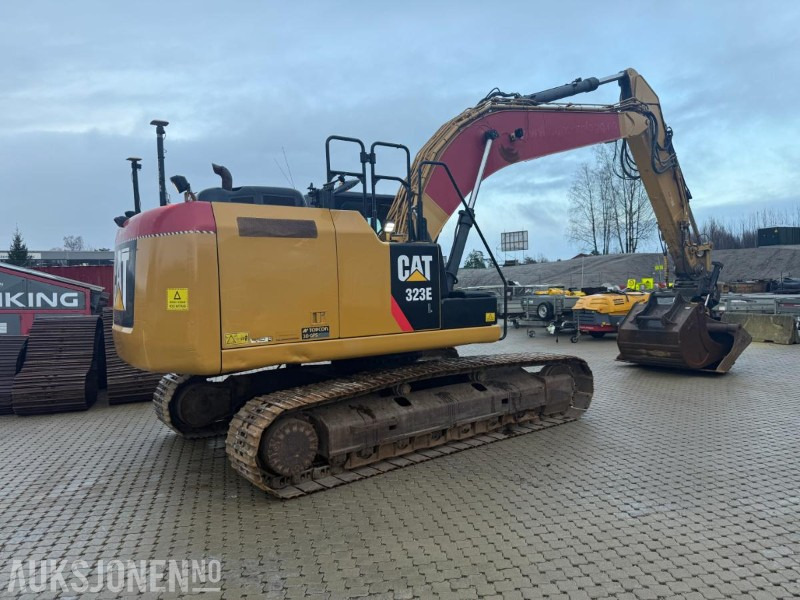 2014 Cat 323E BELTEGRAVER SERVICEAVTALE ENGCON TILTROTATOR MASKINSTYRING SENTRALSMØRING. - 履带式挖掘机:图5 2014 Cat 323E BELTEGRAVER SERVICEAVTALE ENGCON TILTROTATOR MASKINSTYRING SENTRALSMØRING. - 履带式挖掘机:图5