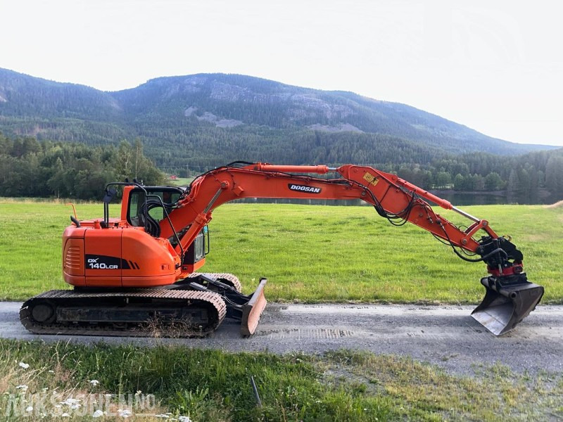 2015 Doosan DX140LCR-3 - 挖掘机:图2 2015 Doosan DX140LCR-3 - 挖掘机:图2