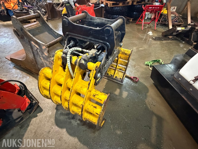 2015 Hydraulisk Sorteringsklype / Grip – S60 feste - 附件 适用于 建筑机械:图2 2015 Hydraulisk Sorteringsklype / Grip – S60 feste - 附件 适用于 建筑机械:图2