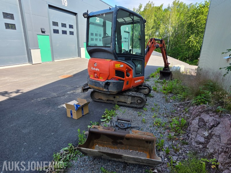 2015 Kubota KX019-4 Minigraver med grave og pusseskuff - 小型挖掘机:图5 2015 Kubota KX019-4 Minigraver med grave og pusseskuff - 小型挖掘机:图5