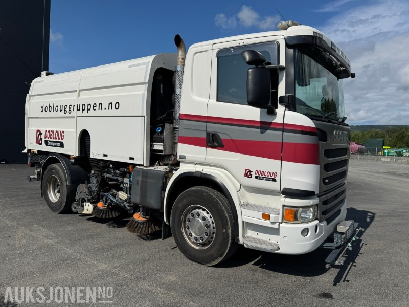 2015 Scania G400 feiebil - 道路清扫机:图3 2015 Scania G400 feiebil - 道路清扫机:图3