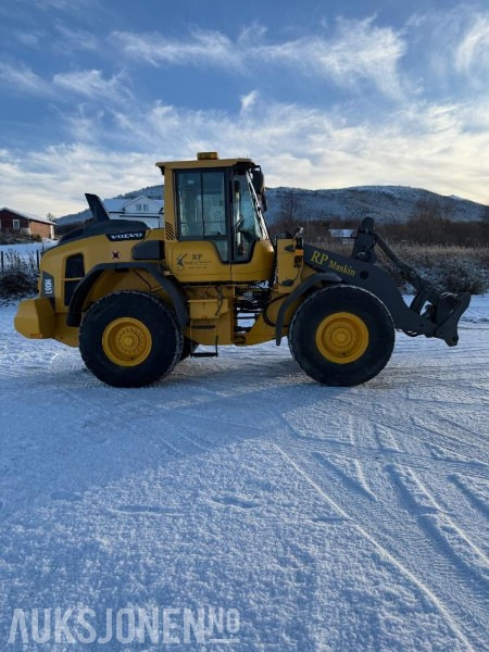 2015 Volvo L90H - 1 Skuff - 7456T - 轮式装载机:图4 2015 Volvo L90H - 1 Skuff - 7456T - 轮式装载机:图4