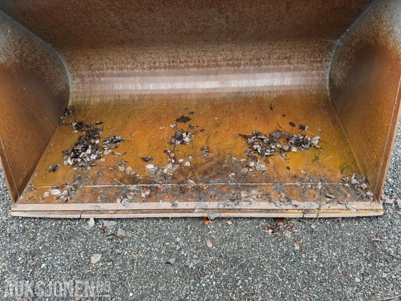 2015 Volvo SNØSKUFFE 3,1M³ – 255 CM BREDDE HJULLASTER - 附件 适用于 建筑机械:图5 2015 Volvo SNØSKUFFE 3,1M³ – 255 CM BREDDE HJULLASTER - 附件 适用于 建筑机械:图5