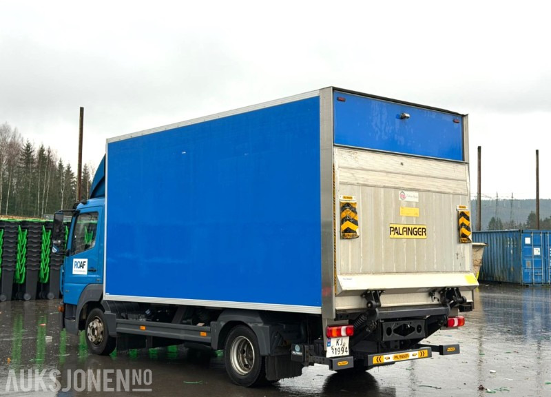 2017 Mercedes-Benz ATEGO 818 L skapbil | Palfinger lift | Ulefoss skap - 厢式卡车:图3 2017 Mercedes-Benz ATEGO 818 L skapbil | Palfinger lift | Ulefoss skap - 厢式卡车:图3