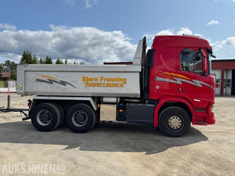2018 Scania R580 GODT UTSTYRT TIPPBIL MED 3 AKSLET HENGER - 翻斗车:图5 2018 Scania R580 GODT UTSTYRT TIPPBIL MED 3 AKSLET HENGER - 翻斗车:图5