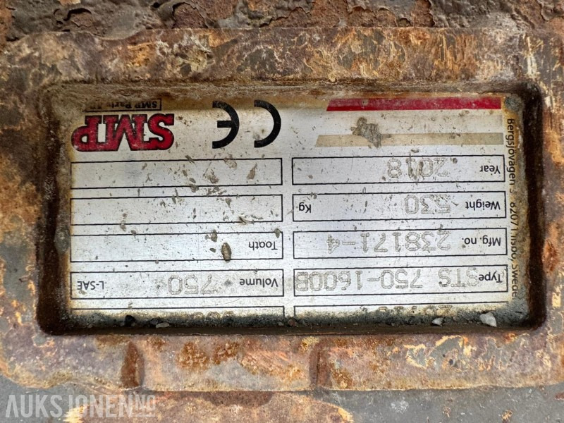 挖掘机 2018 Volvo ECR145EL - 16,5 tonns gravemaskin - Knekkbom - Leica GPS - Sentralsmøring - Bunkringspumpe - 2 skuffer - Sertifiseres før salg：图33