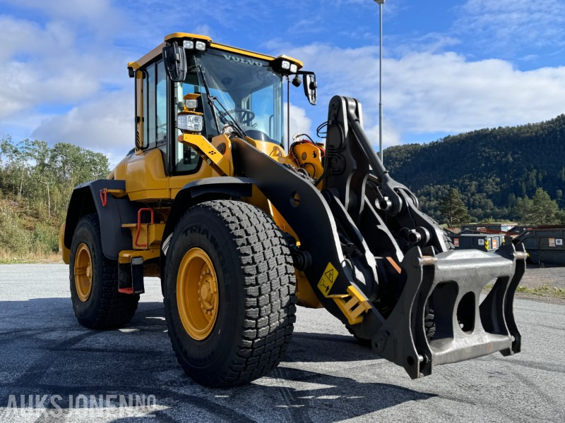 2018 Volvo L90H Hjullaster - Sentralsmøring - Hydraulisk redskapslås - Tilleggshydraulikk - Sertifisert - 轮式装载机:图3 2018 Volvo L90H Hjullaster - Sentralsmøring - Hydraulisk redskapslås - Tilleggshydraulikk - Sertifisert - 轮式装载机:图3