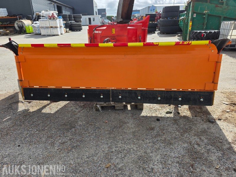 2019 FMG vikeplog 5.5 m bred - 农业机械:图1 2019 FMG vikeplog 5.5 m bred - 农业机械:图1