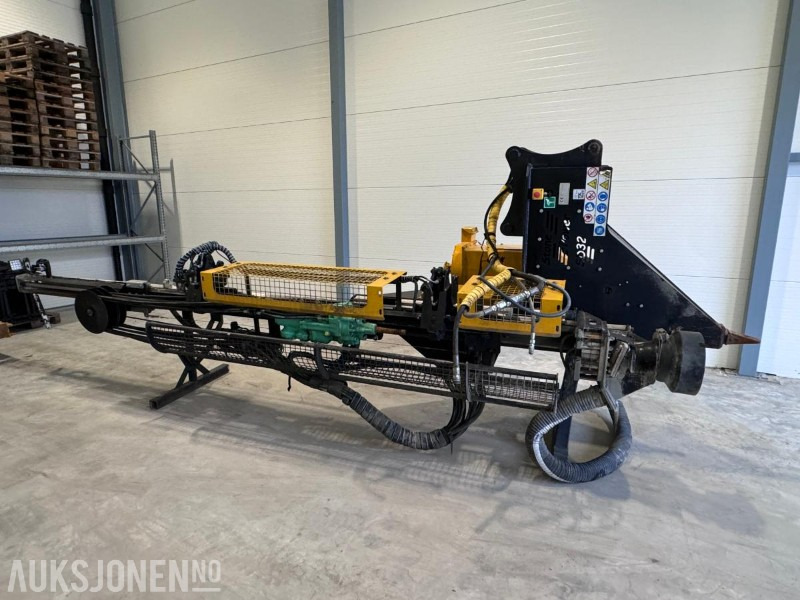 2020 Stone Power SD32 Boretårn for gravemaskin - Montabert HC50 hammer - Med fjernstyring - 钻机:图1 2020 Stone Power SD32 Boretårn for gravemaskin - Montabert HC50 hammer - Med fjernstyring - 钻机:图1