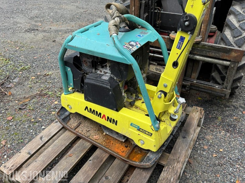 2022 AMMANN APR 40/60 HA vibroplate / 284kg - 碾压机:图4 2022 AMMANN APR 40/60 HA vibroplate / 284kg - 碾压机:图4