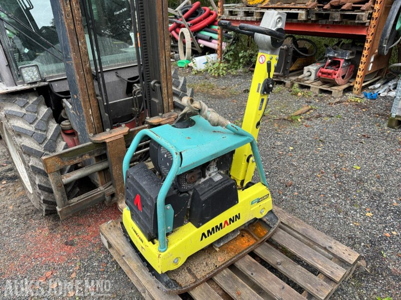 2022 AMMANN APR 40/60 HA vibroplate / 284kg - 碾压机:图1 2022 AMMANN APR 40/60 HA vibroplate / 284kg - 碾压机:图1