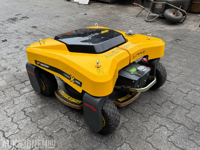 2022 Spider eCross Liner 150 | fjernstyrt elektrisk skråningsklipper / gressklipper - 建筑设备:图3 2022 Spider eCross Liner 150 | fjernstyrt elektrisk skråningsklipper / gressklipper - 建筑设备:图3