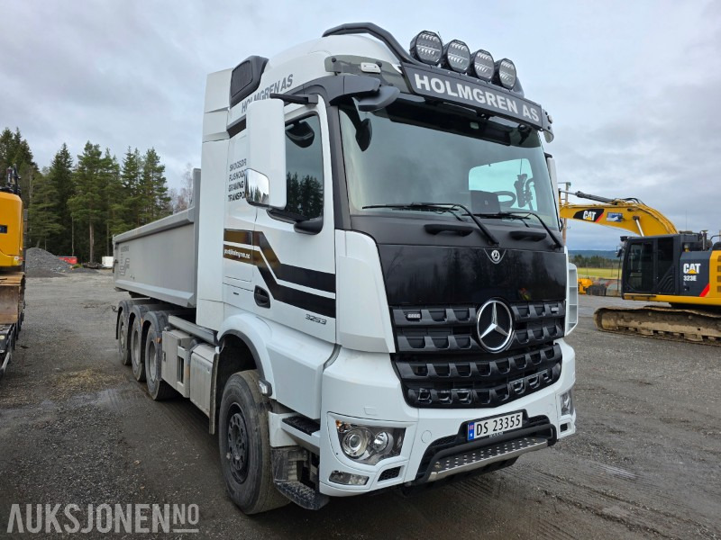 2023 Mercedes-Benz Arocs 3253 L KPL Multilift krok 22S - 吊钩升降车:图2 2023 Mercedes-Benz Arocs 3253 L KPL Multilift krok 22S - 吊钩升降车:图2