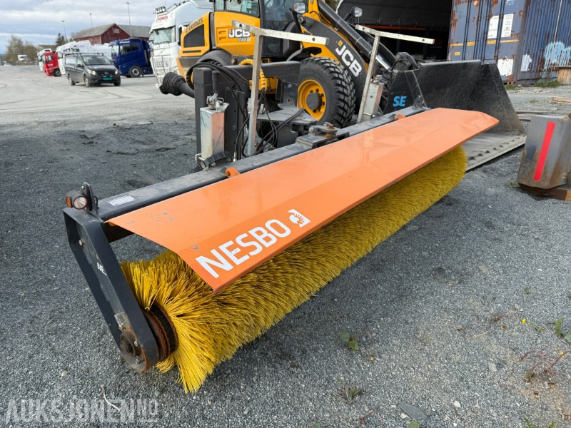 2024 Nesbo FM 2800 S – PTO-drevet kostemaskin - 建筑设备:图2 2024 Nesbo FM 2800 S – PTO-drevet kostemaskin - 建筑设备:图2