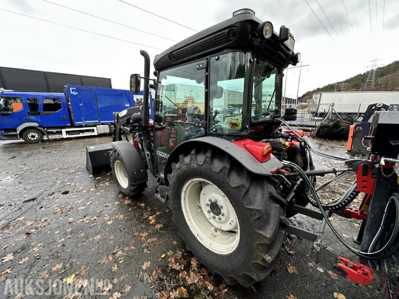 2024 Valtra F75 Traktor, m/X25S Frontlaster og Lilleseth universalskuffe, ca 70 timer - 拖拉机:图3 2024 Valtra F75 Traktor, m/X25S Frontlaster og Lilleseth universalskuffe, ca 70 timer - 拖拉机:图3