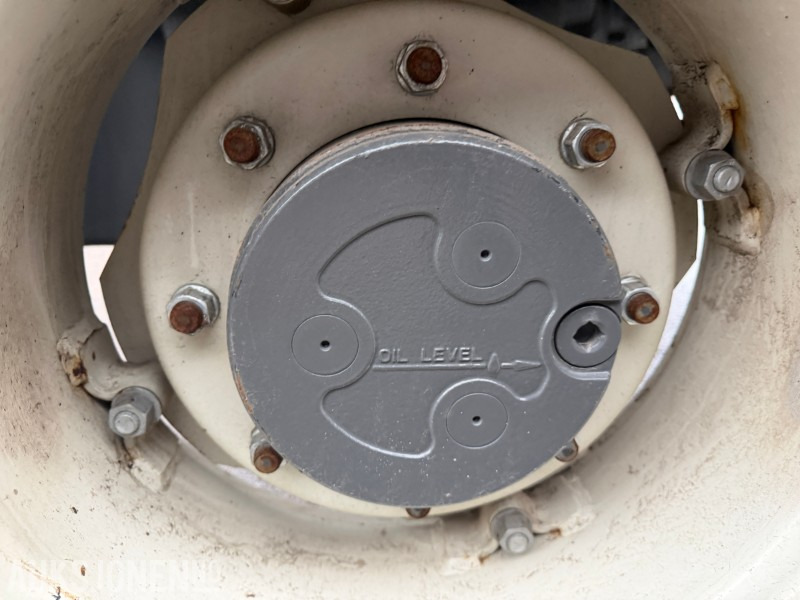 拖拉机 2024 Valtra F75 traktor - 219 arbeidstimer - Lilleseth 200 cm universalskuff SMS:图43 拖拉机 2024 Valtra F75 traktor - 219 arbeidstimer - Lilleseth 200 cm universalskuff SMS:图43