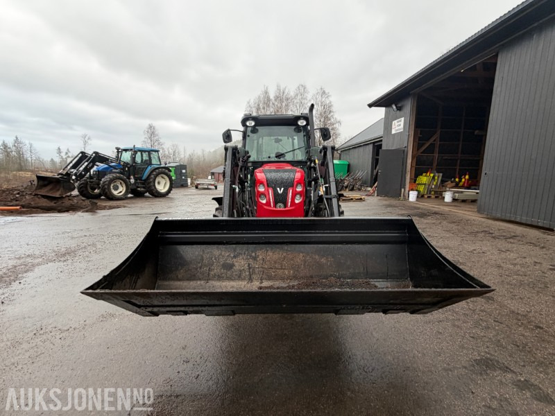拖拉机 2024 Valtra F75 traktor - 219 arbeidstimer - Lilleseth 200 cm universalskuff SMS:图8 拖拉机 2024 Valtra F75 traktor - 219 arbeidstimer - Lilleseth 200 cm universalskuff SMS:图8