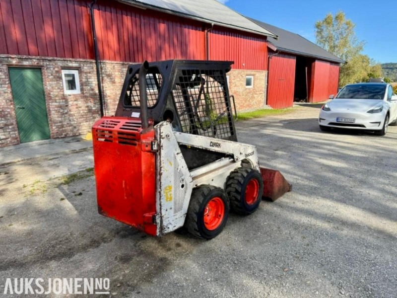 Bobcat Kompaktlaster - mva fri - 滑移装载机:图5 Bobcat Kompaktlaster - mva fri - 滑移装载机:图5