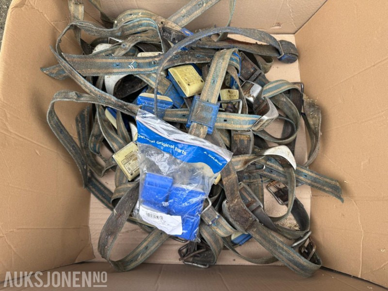 DeLaval Aktivitetsmåling med halsbånd - ca 39 stk AM2 - Komplett system - 农业机械:图1 DeLaval Aktivitetsmåling med halsbånd - ca 39 stk AM2 - Komplett system - 农业机械:图1