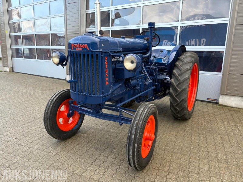Ford Fordson-Stegamajor E27N - 拖拉机:图1 Ford Fordson-Stegamajor E27N - 拖拉机:图1