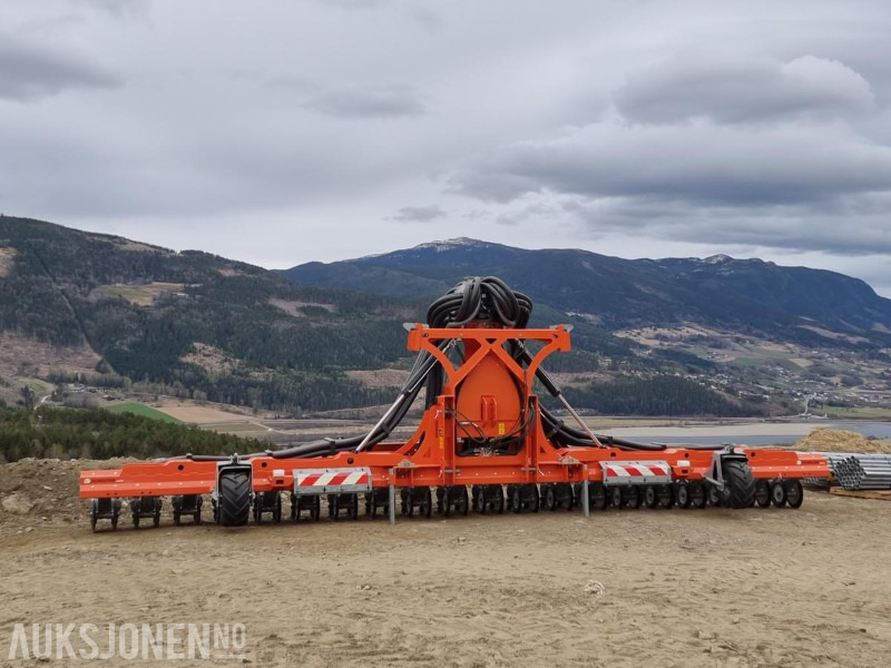 Gjødselnedfeller - 农业机械:图2 Gjødselnedfeller - 农业机械:图2