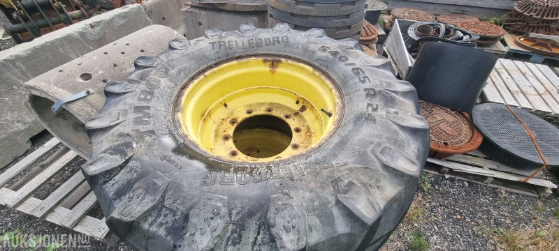 John Deere Traktordekk og felger / 6140 - 农业机械:图1 John Deere Traktordekk og felger / 6140 - 农业机械:图1